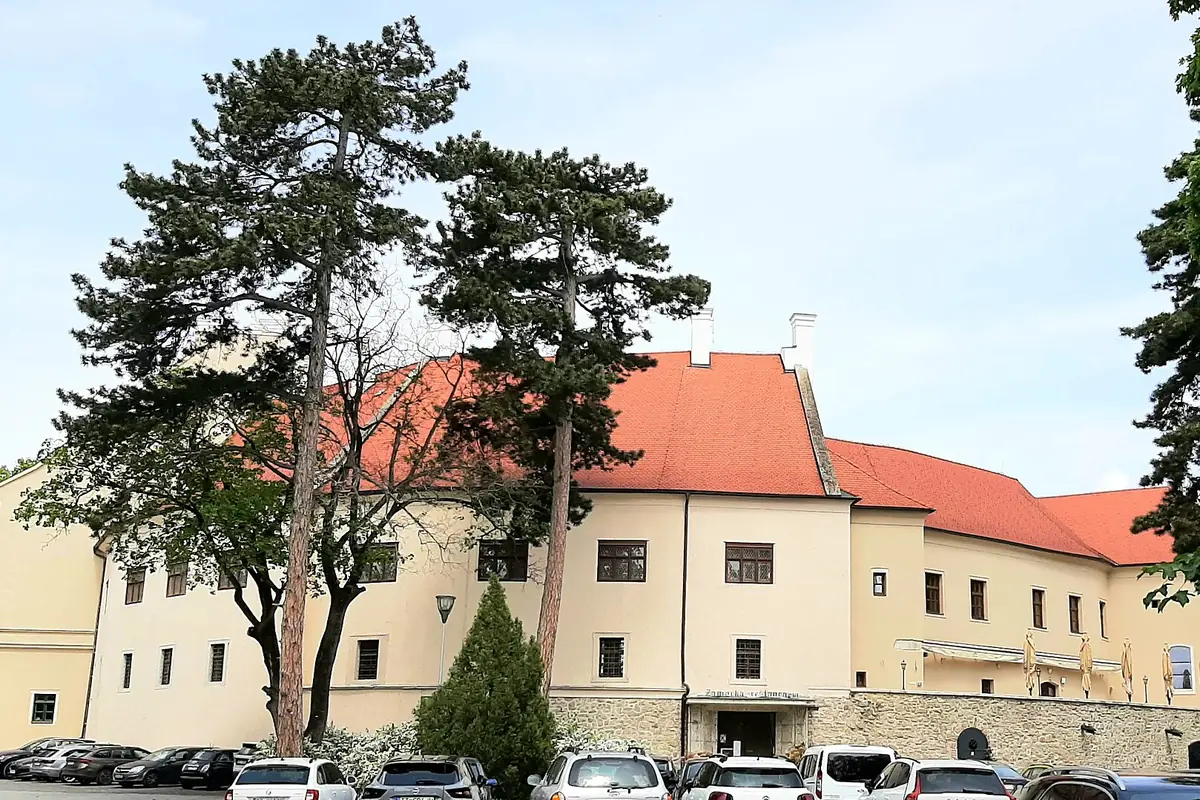 Zámok v Pezinku